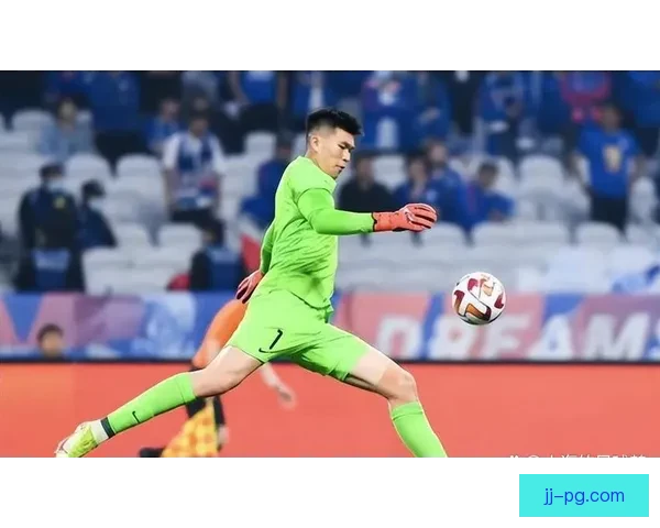 中国男足顽强拼搏成功晋级世界杯预选赛引发全国关注 中国男足顽强拼搏成功晋级世界杯预选赛引发全国关注