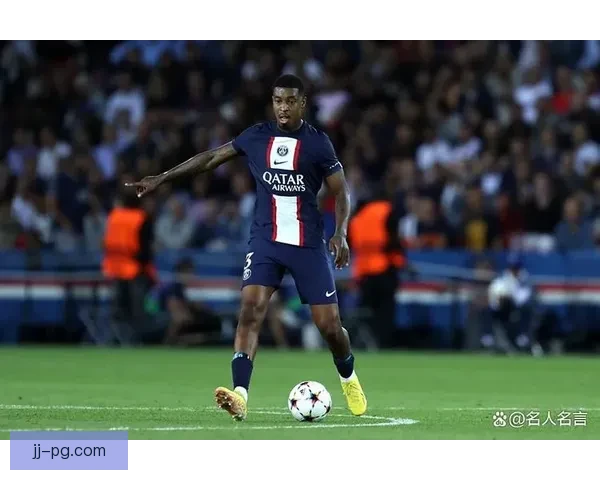 巴黎圣日耳曼宣布金彭贝将缺席欧战小组赛继续恢复伤势