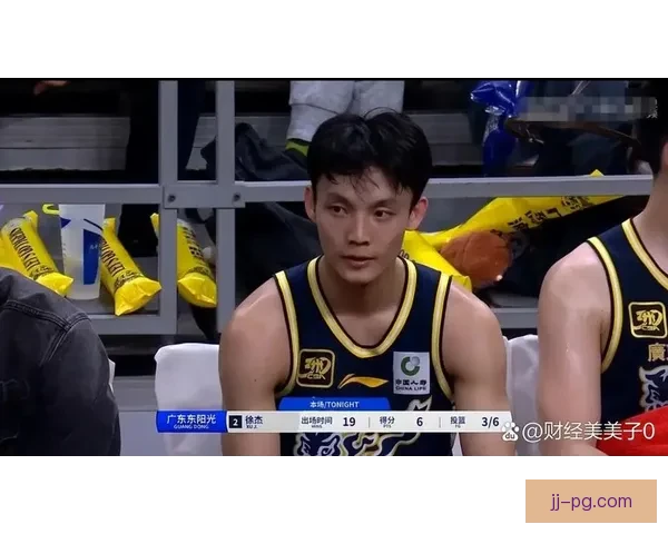 柏林联合主帅发布会确认誓言带队拼尽全力保级到底