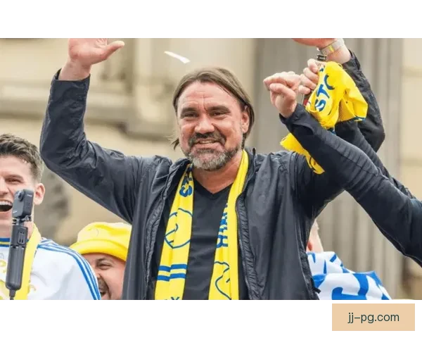 法尔克告别诺维奇主帅职位 转会门兴开启新篇章