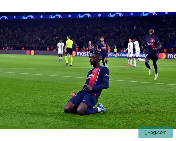 登贝莱激活违约金离开巴萨加盟巴黎大合同引发转会风波